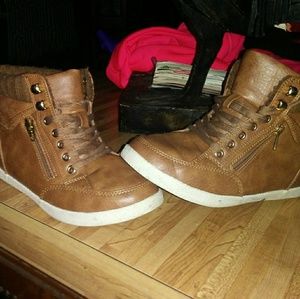 Nwot boots